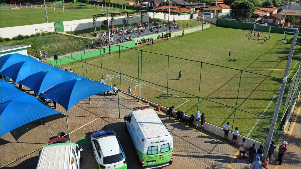 Futebol mirim: Leópolis X Sertaneja em amistoso